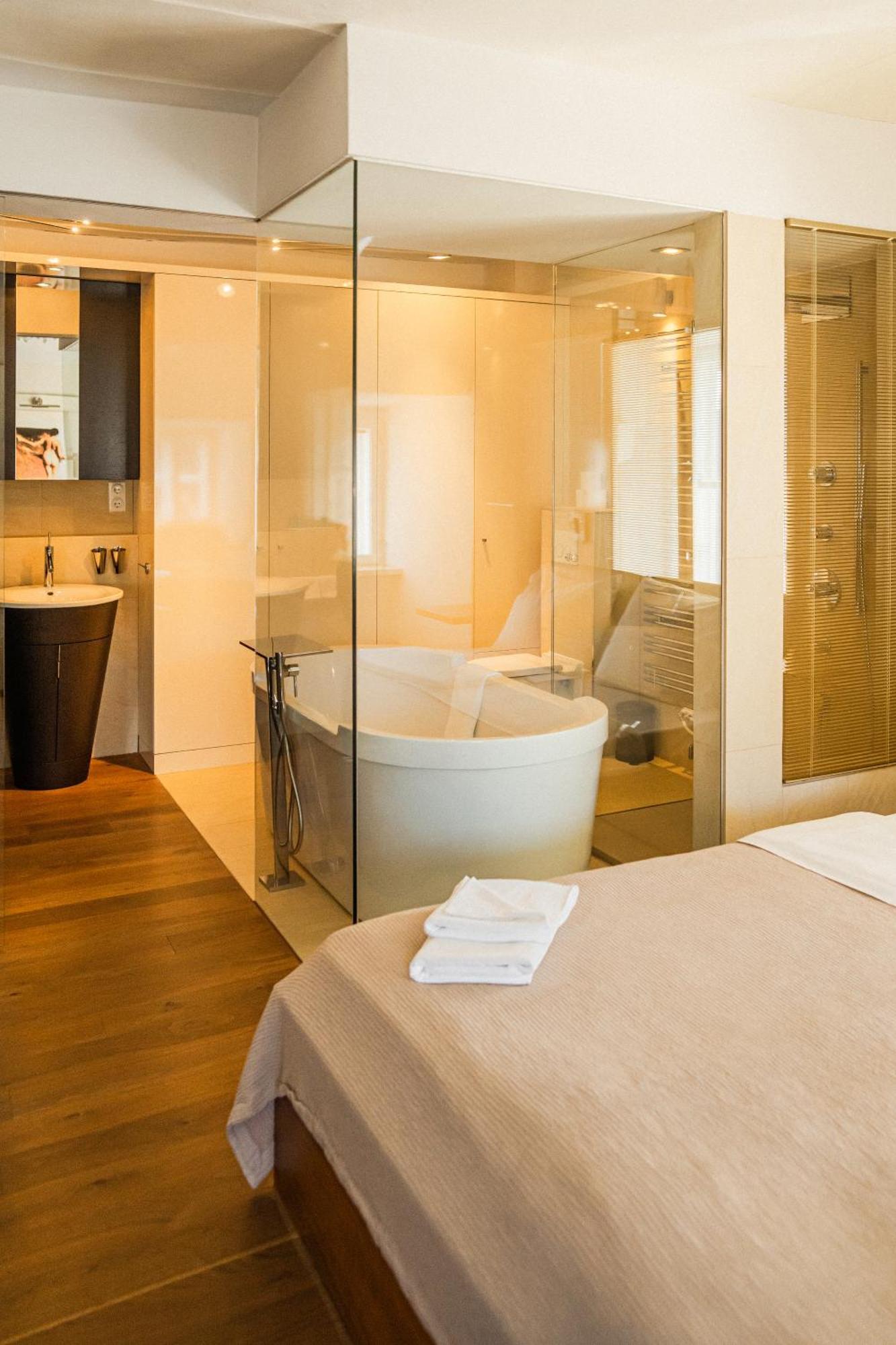 Kaiser Apartments - City Centre Of Graz Bagian luar foto